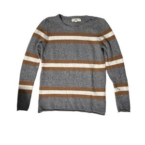Pinque women’s gray striped sweater size‎ xs